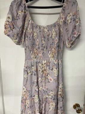 Floral Smocked Scoop Neck Midi Dress - Lavender